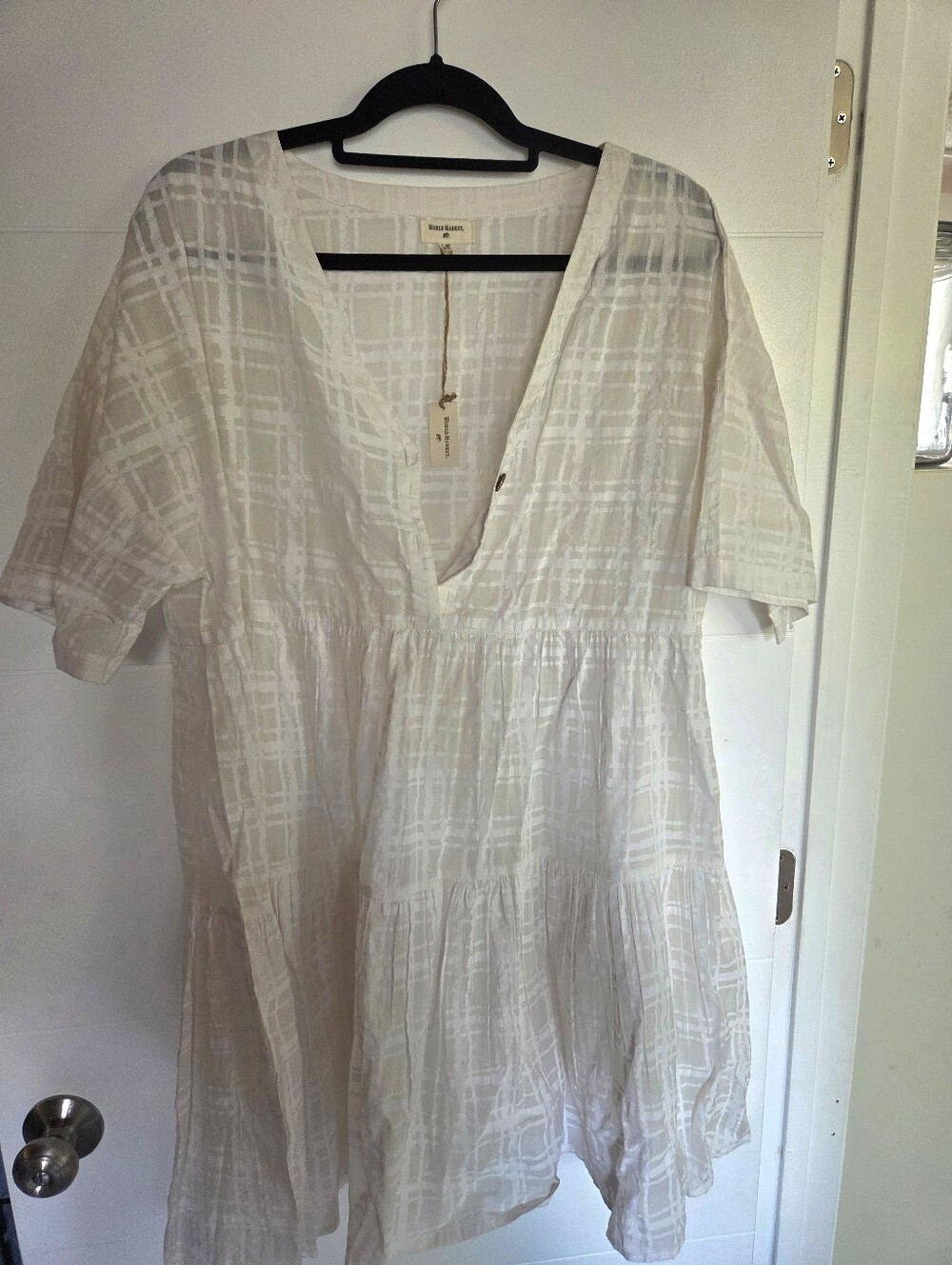 Women's White Lightweight V-Neck Dress